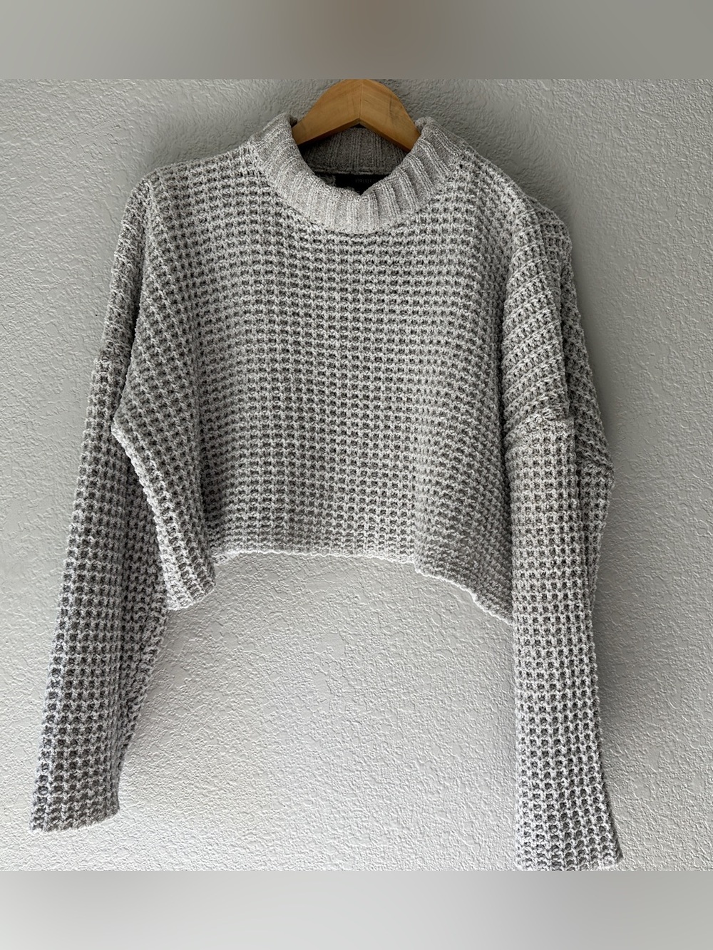 Forever 21 - Cropped Waffle-Knit Chenille Sweater - Light Gray - Size M